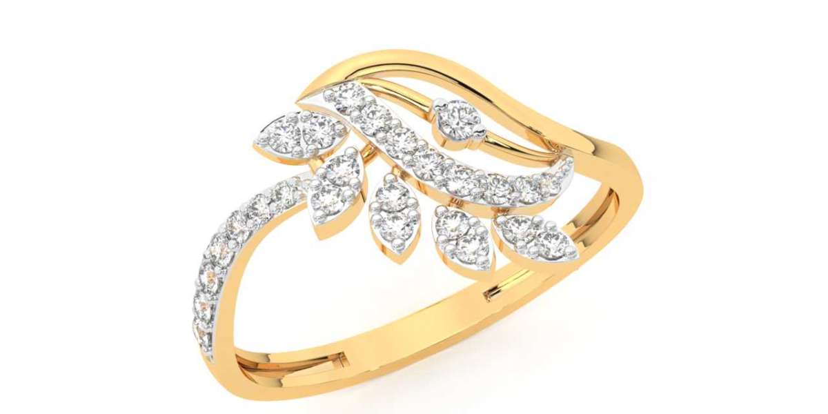 A Guide to Gold Rings with Diamonds: The Perfect Blend of Elegance and Sparkle