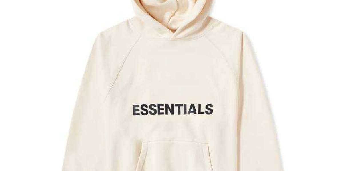 Chic Comfort The Perfect Fusion of Luxury and Casual in Hoodies